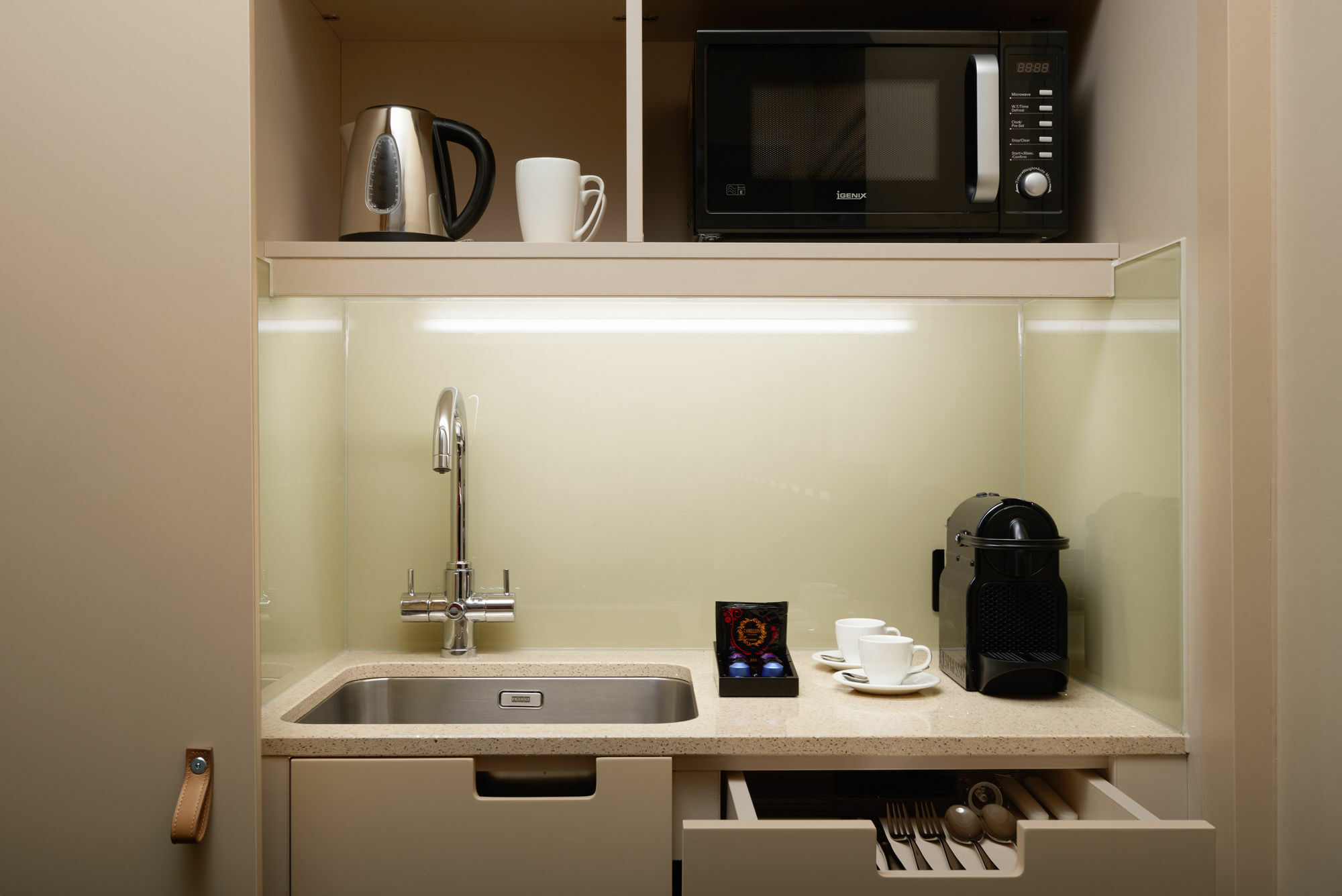 เดอะ แน้ดเลอร์ วิคตอเรีย Hotel ลอนดอน ภายนอก รูปภาพ
